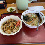 山田うどん - 