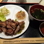 和牛焼肉　牛正 - サイコロステーキ(850円)