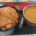 ぶた福 - 豚カレーセット(バラ豚丼)