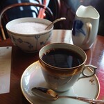 カフェ・アンセーニュ・ダングル - 