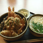 食道家 離 伸 - 天丼セット：700円