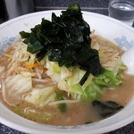 ジャンボラーメンやない - しおやさいラーメン(中盛り)870円