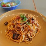 Pasta Alba shonan - 自家製ツナとアンチョビのブッタネスカ