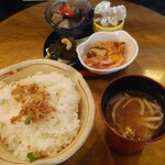 和のごはん みかづき - 肉定食（アボカドポーク焼き）