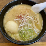 Ramen Shin - こってりラーメン(醤油トンコツ)  味玉天ぷら