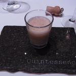 冷たいオニオングラタンスープ