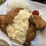 家庭料理居酒屋 よってって - ♪自家製タルタルがもう…