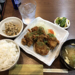 家庭料理居酒屋 よってって - ♪鳥のおろしポン酢定食 ¥500