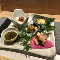 大阪 京橋 鮨 黒潮海閤 - 前菜5種