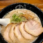 麺屋 めん虎 - こってりチャーシューめん880円