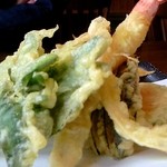 手打蕎麦眞 - 天ぷら（アップ）