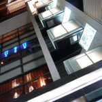 渋谷新南口の前にあるビル