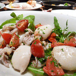 ラ ココリコ - 白身魚を詰めた　カラマリ（小槍イカ）ロースト　７８８円