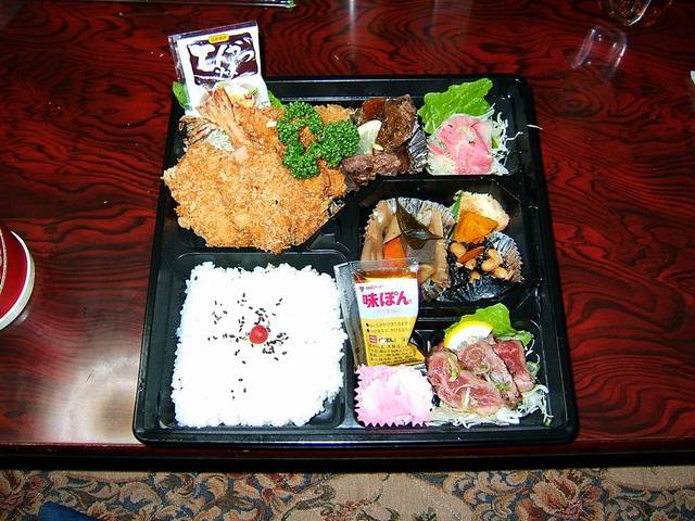 かどや本店 和牛処かどや本店 諏訪町 弁当 食べログ