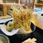 そば処 ほそ川 - ごぼうタワー