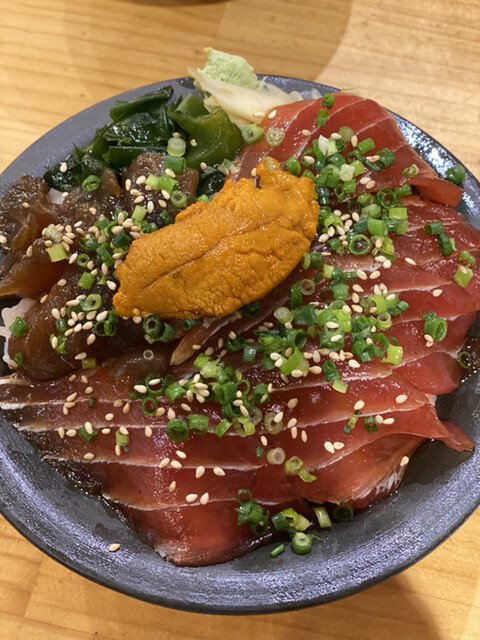 ハレの日食堂 築地市場 海鮮丼 食べログ