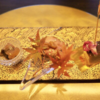 鮨 四 - 季節の前菜