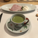 由布院 玉の湯 - 由布院産ロースハム、フレッシュチーズ　クレソンのポタージュスープ