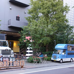 T.Y.HARBOR - ボンド・ストリート到着