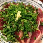 ひとくち餃子てん屋 - 朝引きズリ刺し