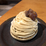 パティスリー ドゥ シェフ フジウ 立川店 - 雪崩れ気味のモンブラン