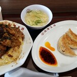 大阪王将 - 生姜焼きバスター炒飯と餃子3個