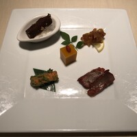 桂林 - 前菜五種の盛り合わせ