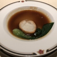 桂林 - ふかひれ姿煮、仙台車麩添え