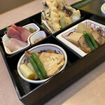 日本海庄や - 特上松花堂弁当