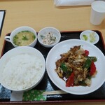 Himitsu Kichi - ホイコーロー定食ご飯大盛り