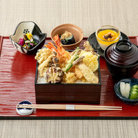 海老と季節野菜天重