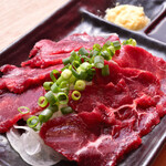 ≪Directly from Kumamoto≫ Lean horse sashimi