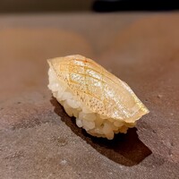 恵比寿 えんどう - 藤本漁師さんの鱚。淡白な鱚からの旨みに驚く。甘みのあるシャリとベストバランス。この日一番好きだったかも。