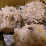 ジャスミン - 五穀米をまぶして蒸した肉団子的シューマイ