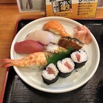 Sushi Fuku - すし定食税抜900円