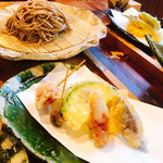 とき庵 - 地山菜の天ぷら　美味しいです！