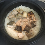 KINOKUNIYA - 四合の米、生鮭の塩焼き、薄口醤油大さじ３・酒大さじ１
