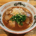 カープ鳥 - みよしラーメンチャーシュー麺