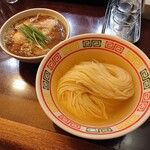 らぁめん しゅき - 鰹と昆布水の醤油つけ麺