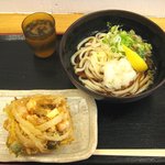 讃岐うどん なかざわ家 - ぶっかけとかき揚げ