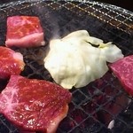 ホルモン焼き いっちゃん   - 食べ放題２２８０円・イチボ