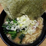 巓 - 並ラーメン＋のり増し、ほうれん草＆ねぎハーフ増し