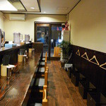 最上 - 店内の様子