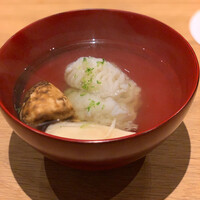 きたしんち 弓場慎之佑 - 松茸と鱧の吸い物