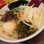 とんこつラーメン専門 八味豚骨 - トッピング全乗せ