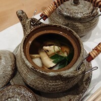 ■はも・松茸土瓶蒸し