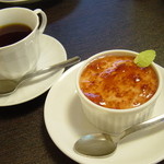 プナシプリ - 紅茶と苺ヨーグルトムース