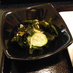 成蔵 - 小鉢のワカメの酢の物