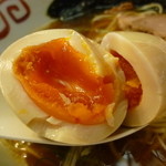 中華そば 麺や食堂 - 味玉・・美味しいです