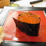 すし処 つま美 - イクラ